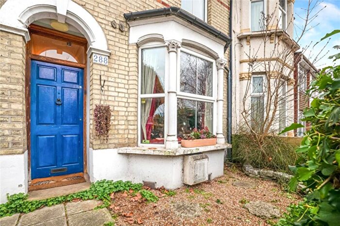 3 Bedroom Semi Detached House For Sale In Blackhorse Lane, Walthamstow, London, E17