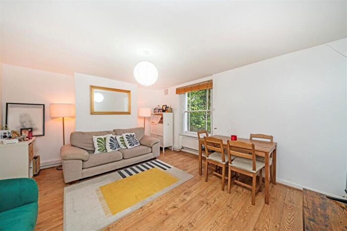 4 Bedroom House For Sale In Upper Brockley Road, Brockley, SE4