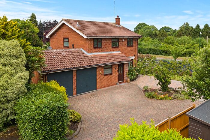 4 Bedroom Detached House For Sale In Daytona Drive, Coventry, CV5