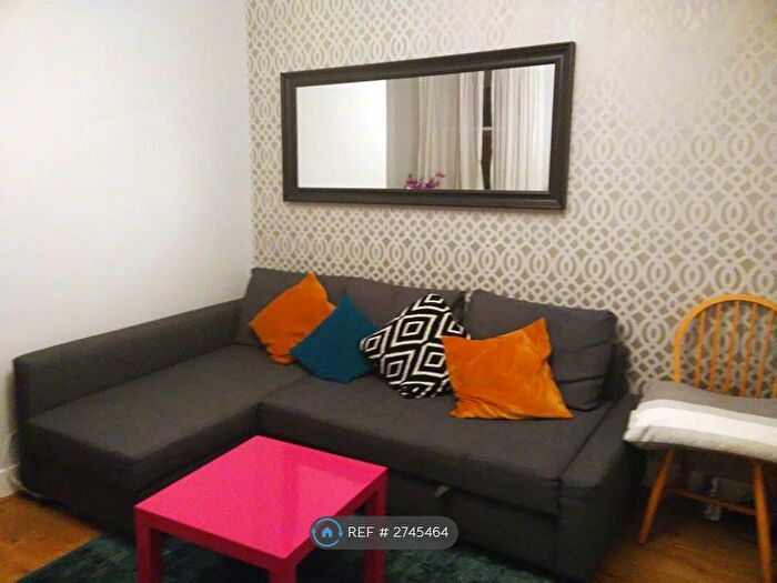 1 Bedroom Flat To Rent In Outram Road, East Croydon, CR0