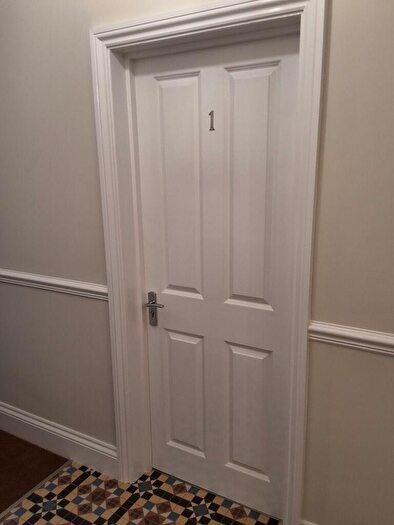 1 Bedroom Property To Rent In Windsor Road, Town Moor, DN2