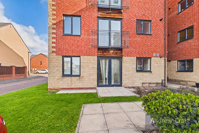 2 Bedroom Flat For Sale In St. Michael's Vale, Hebburn, NE31