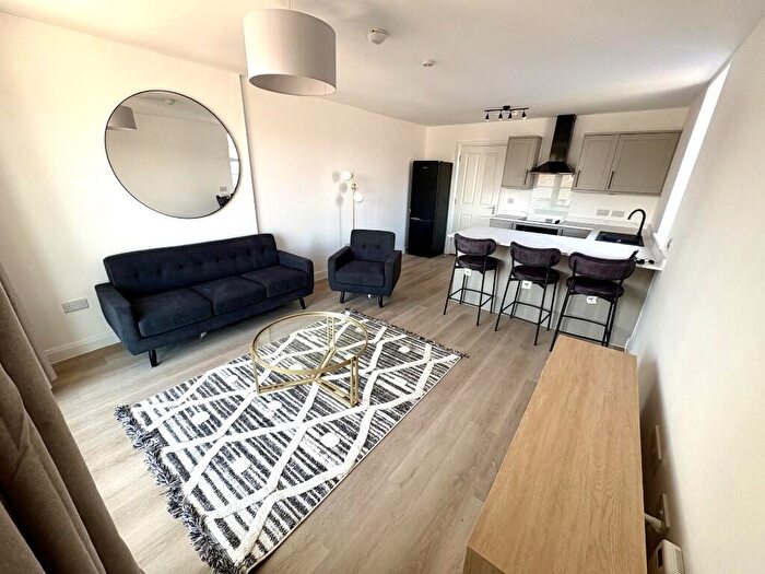 2 Bedroom Flat To Rent In Ivanhoe Road, Liverpool, Merseyside, L17