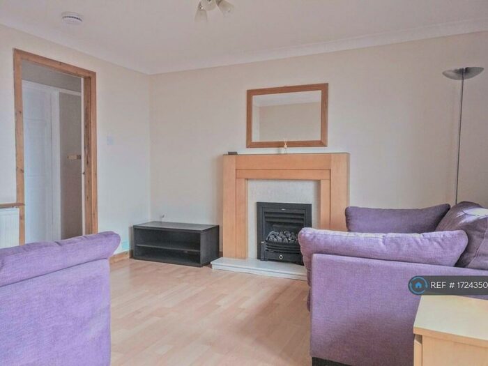 2 Bedroom Flat To Rent In Cowane Street, Stirling, FK8