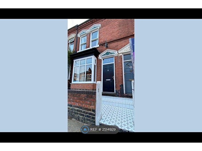 3 Bedroom Terraced House To Rent In Bond Street, Stirchley, Birmingham, B30