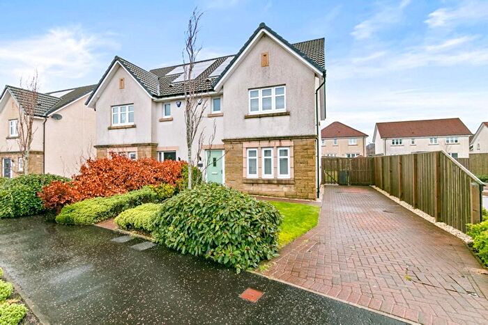 3 Bedroom Semi Detached House For Sale In Raeside Grove, Newton Mearns, G77