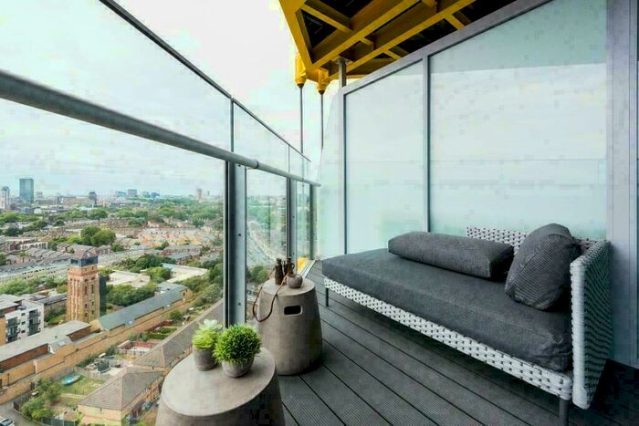 2 Bedroom Apartment To Rent In Churchyard Row, London, SE11