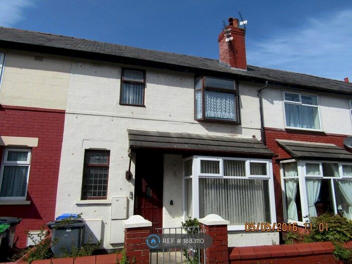 1 Bedroom Flat To Rent In First Floor, Blackpool, FY4