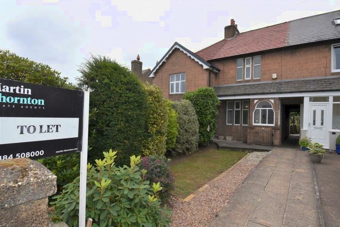 2 Bedroom Terraced House To Rent In Yew Tree Road, Birchencliffe, Huddersfield, HD3