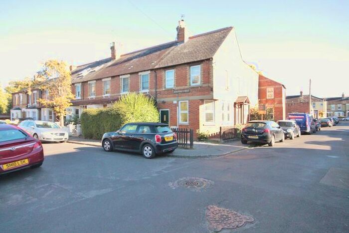 3 Bedroom Flat To Rent In Hertford Street, Oxford, OX4