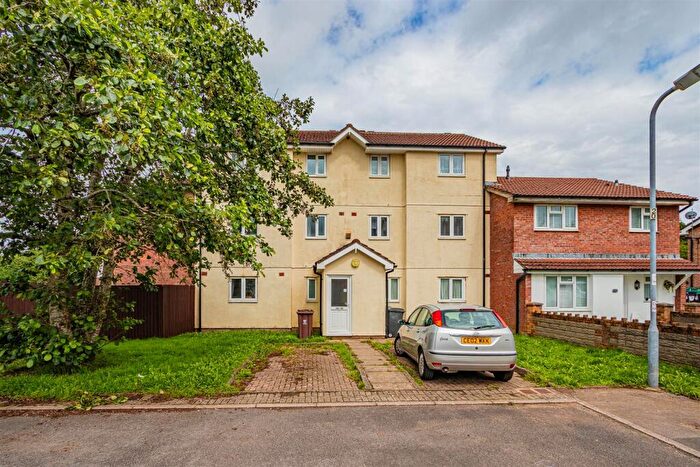 1 Bedroom Flat For Sale In Bishop Hannon Drive, Cardiff, CF5