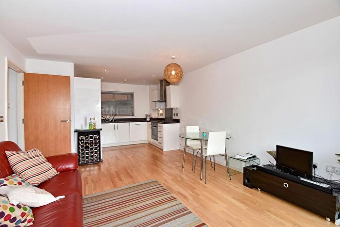 2 Bedroom Flat To Rent In Bolanachi Building Enid Street, London, SE16