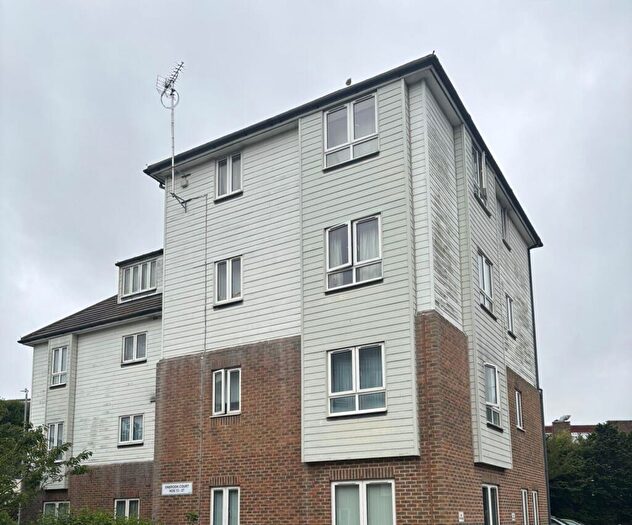 1 Bedroom Flat To Rent In Enbrook Court, Romney Avenue, Folkestone, Kent, CT20