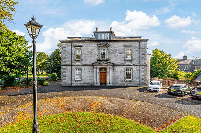 1 Bedroom Flat For Sale In Osborne House, East Fergus Place, Kirkcaldy, KY1