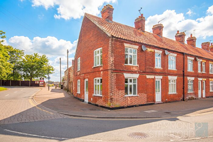 2 Bedroom End Of Terrace House For Sale In Elm Terrace, Wymondham, NR18