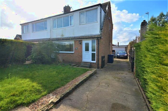 3 Bedroom Semi-Detached House To Rent In Orchard Way, Thorpe Willoughby, YO8