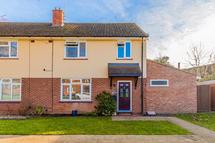 4 Bedroom Semi Detached House For Sale In Barton Road, Badersfield, NR10