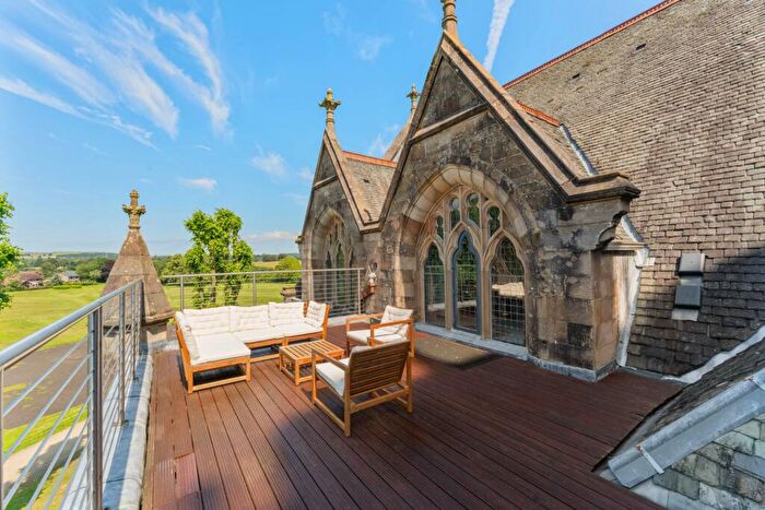 2 Bedroom Penthouse For Sale In Mount Zion, Bridge Of Weir, PA11