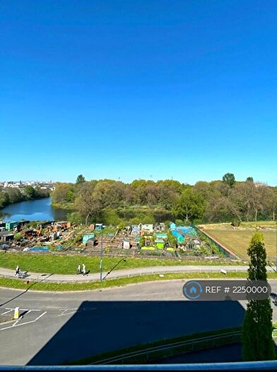 2 Bedroom Flat To Rent In Ritz Place, Glasgow, G5