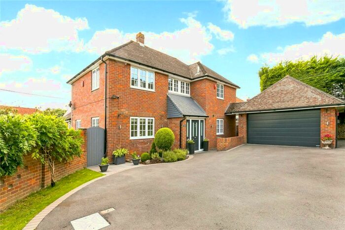 4 Bedroom Detached House For Sale In Pump Lane North, Marlow, Buckinghamshire, SL7