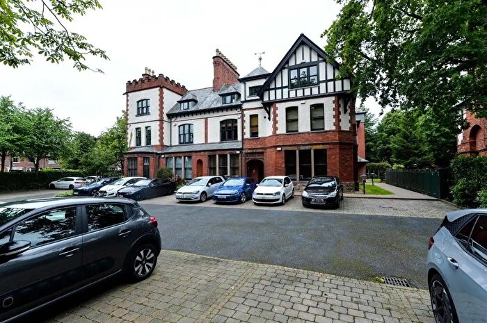 2 Bedroom Apartment / Flats For Sale In Apartment Sandown Court Sandown Road, Belfast, BT5