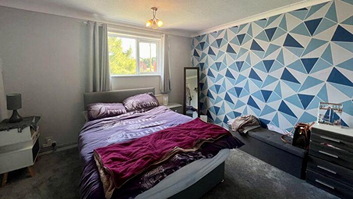 3 Bedroom Terraced House For Sale In Edgemere, Scunthorpe, DN15