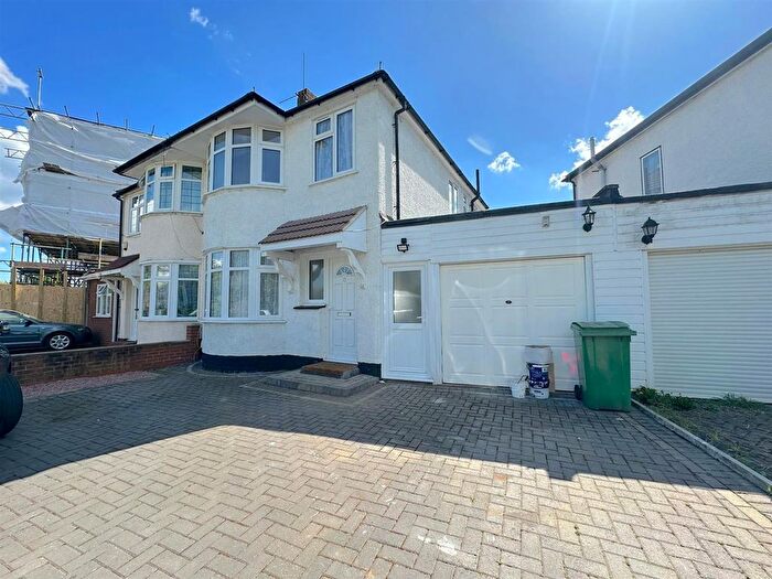 3 Bedroom Terraced House To Rent In Harvey Road, Whitton, Hounslow, TW4