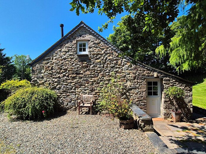 2 Bedroom Cottage For Sale In Llysyfran, SA63