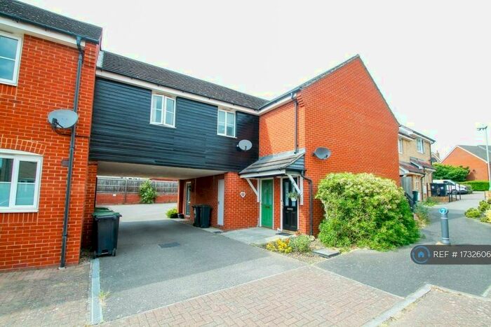 1 Bedroom Flat To Rent In Plover Close, Stowmarket, IP14
