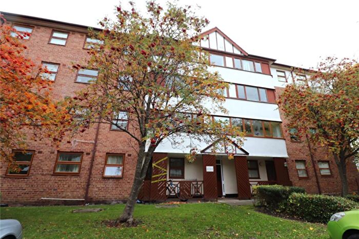 3 Bedroom Apartment To Rent In Acorn Court, Liverpool, Merseyside, L8