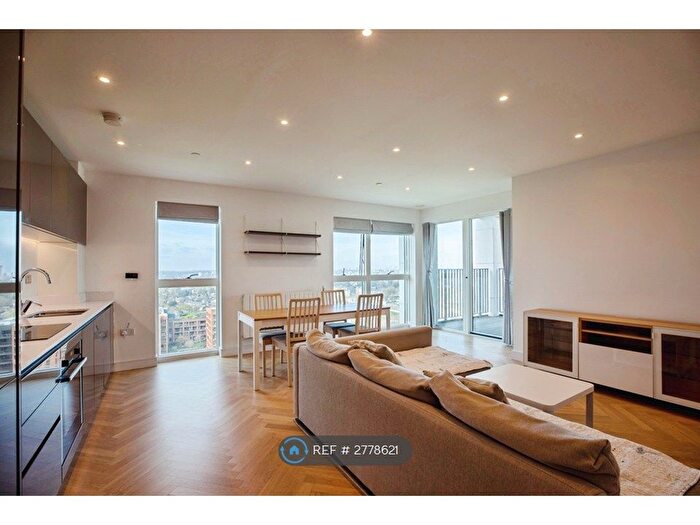 2 Bedroom Flat To Rent In Birch House, London, SE3