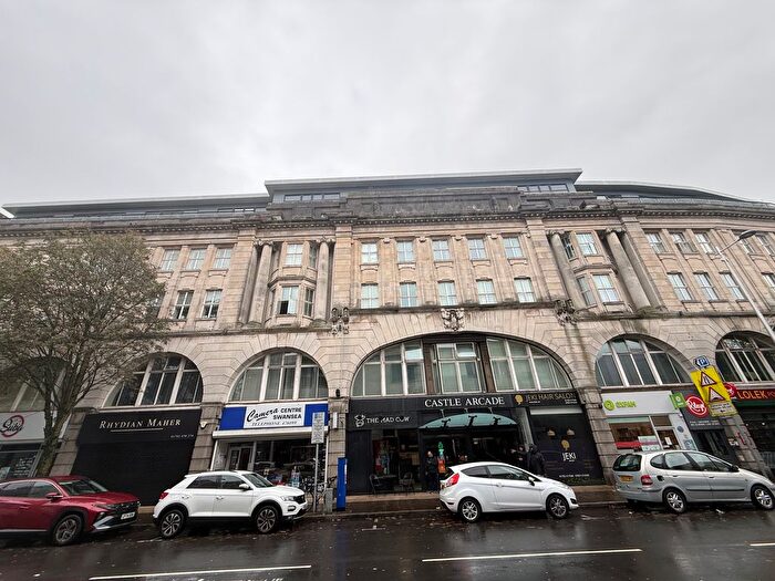 2 Bedroom Flat To Rent In Castle Street, Swansea, SA1
