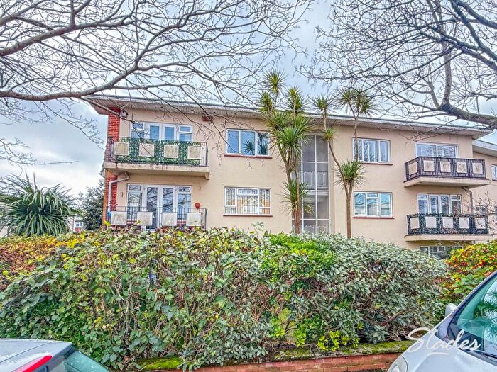 2 Bedroom Flat To Rent In Belle Vue Road, Southbourne, Bournemouth, BH6