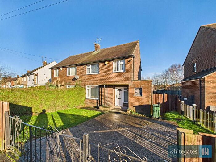 3 Bedroom Semi Detached House For Sale In St. Margarets Avenue, Bradford, West Yorkshire, BD4