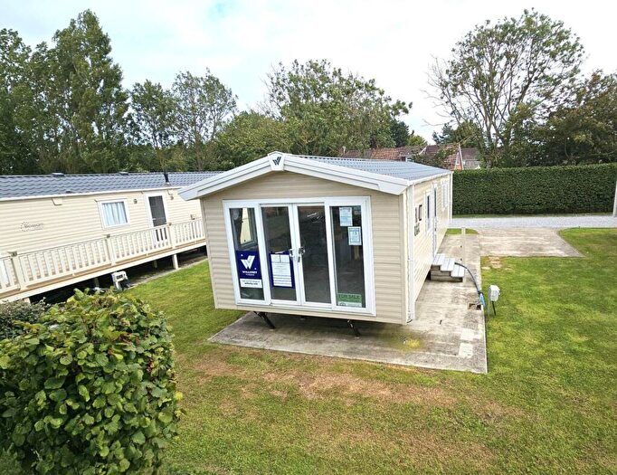 2 Bedroom Caravan For Sale In Hornsea, East Riding Of Yorkshire, HU18