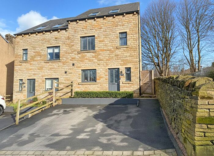 5 Bedroom Semi Detached House For Sale In Lillands Lane, Brighouse, HD6