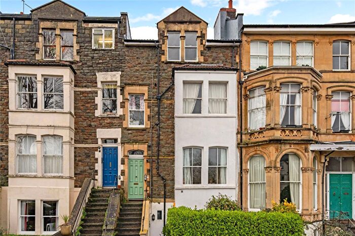 2 Bedroom Flat For Sale In Royal Park, Clifton, Bristol, BS8