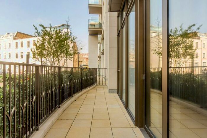 1 Bedroom Flat To Rent In Columbia Gardens, Earls Court, London, SW6