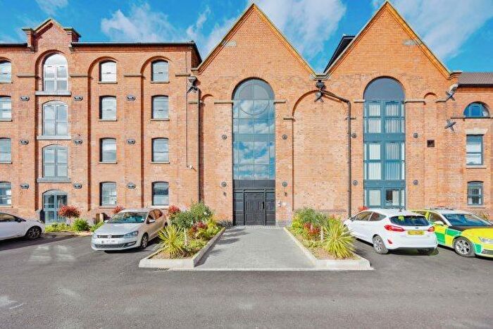2 Bedroom Flat To Rent In The Maltings, Burton-On-Trent, DE14