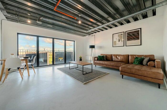 1 Bedroom Flat To Rent In Happy Walk, Leeds, LS9