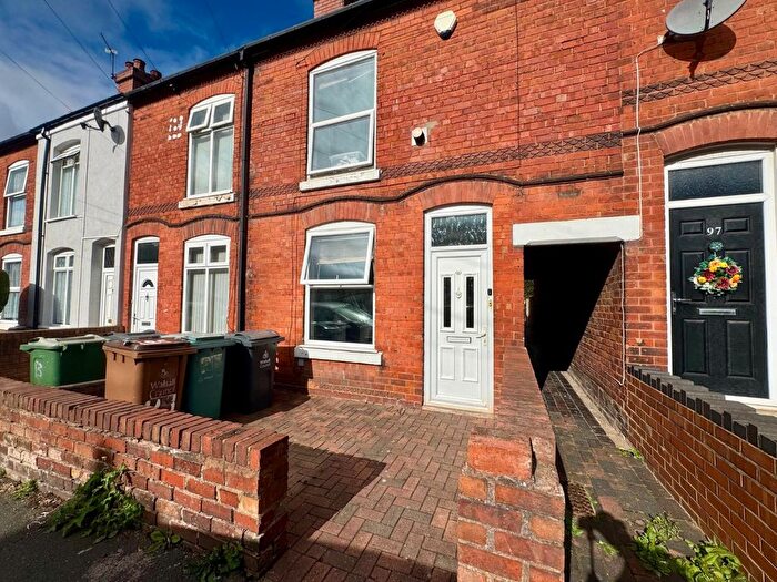 3 Bedroom Terraced House For Sale In Lumley Road, Walsall, West Midlands, WS1