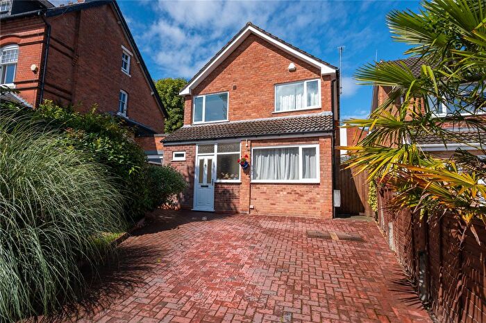 3 Bedroom Detached House For Sale In Blenheim Road, Moseley, Birmingham, B13