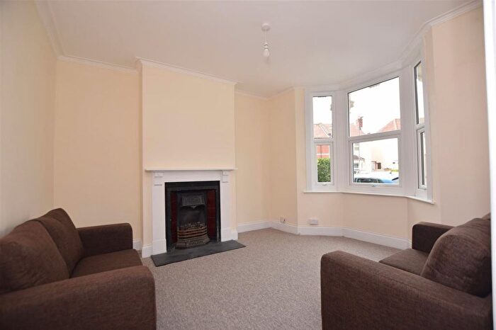 4 Bedroom Property To Rent In Beech Road, Bristol, BS7
