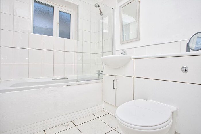 2 Bedroom End Of Terrace House To Rent In Lydia Road, Walmer, CT14