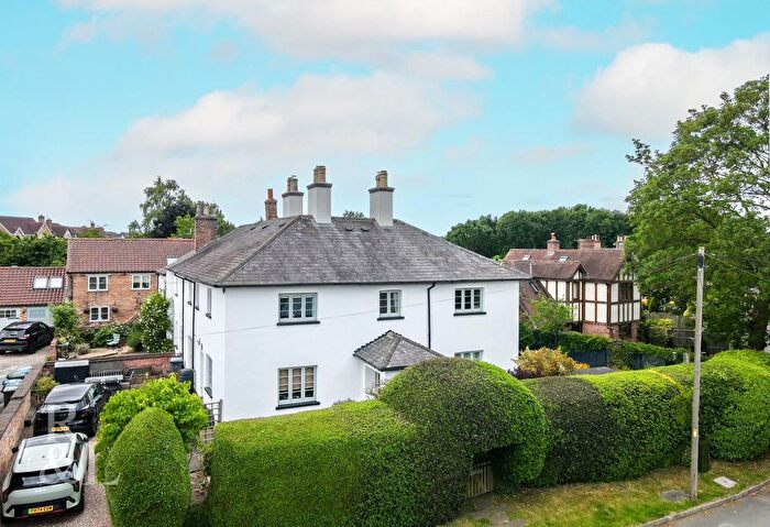 5 Bedroom Property For Sale In Main Street, Gamston, Nottingham, NG2
