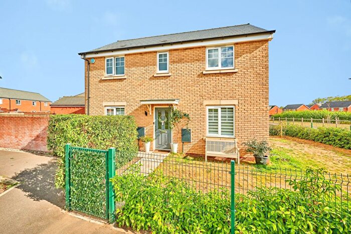 3 Bedroom Detached House For Sale In Orbell Avenue, Haverhill, CB9