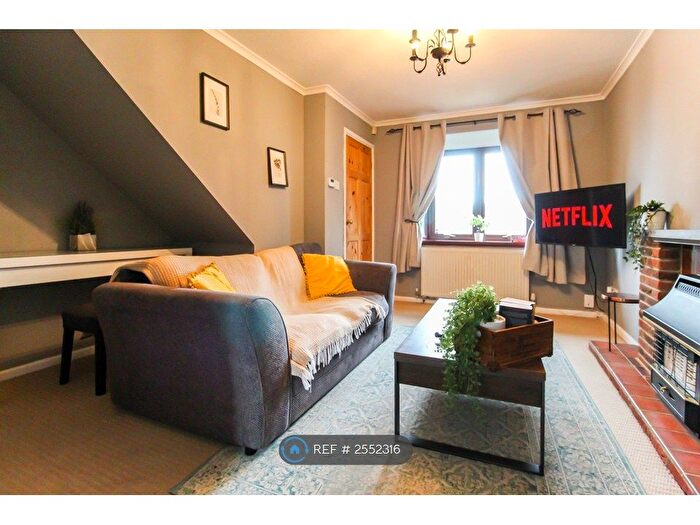2 Bedroom End Of Terrace House To Rent In Swallow Gardens, Carlton, Nottingham, NG4