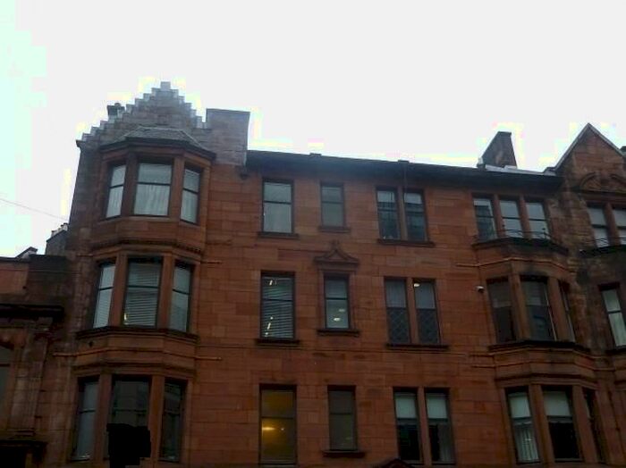 2 Bedroom Flat To Rent In Duke Street, Glasgow, City Centre, G4