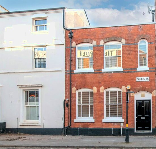 3 Bedroom Terraced House To Rent In Camden Street, Birmingham, B1