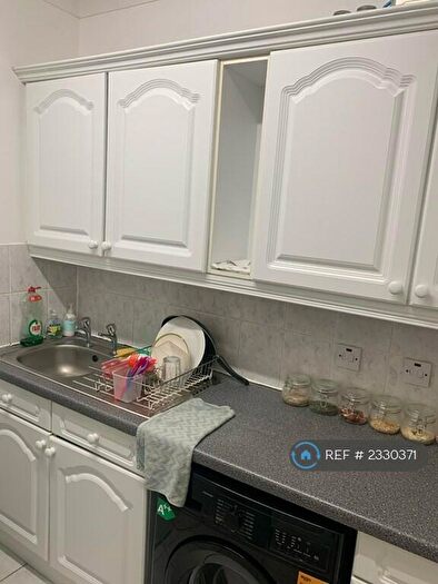 2 Bedroom Flat To Rent In City Road, Newcastle Upon Tyne, NE1